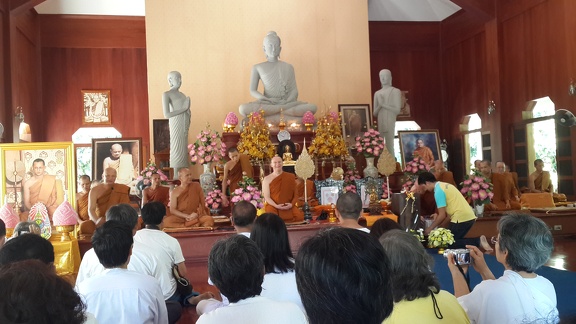 Dec. 6th morning - Ajahn Pasanno and Ajahn Amaro are honored for their new Jao Khun titles at Wat Ampherwan by the Sangha headed by Ajahns Jundee and Nyanadhammo (วัดป่าอัมพวัน - http://www.wpp-branches.net/th/branches_details.php?con_language=th&p=1&con_