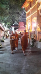 Dec. 14 - Luang Por Pasanno pays respects to the body of the deceased Supreme Patriarch of Thailand at Wat Boworniwet. (http://www.sangharaja.org/)