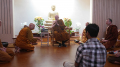 Luang Por Sumedho with Ajahn Karunadhammo