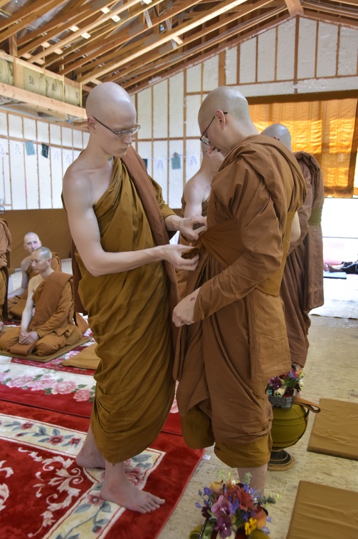 12 Putting on the Bhikkhu Robes