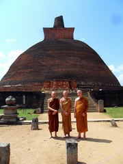 009) Aj. Yatiko, Aj. Sannyamo &amp; Aj. Sukhito in Sri Lanka