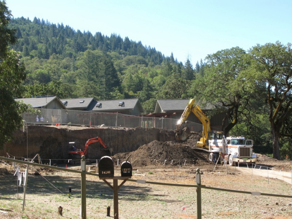 068) RH Construction, August 26, 2013