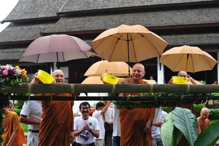 Luang Por Sumedho, Luang Por Pasanno, and various senior monastics at Wat Ratanawan's July 27th celebration of Asalha Puja and Luang Por Sumedho's birthday.